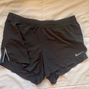 Women’s Nike Aeroswift Shorts. Size medium.